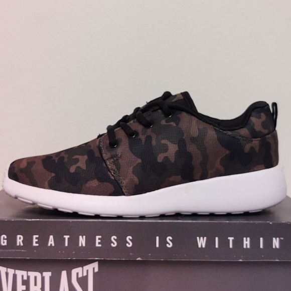 👟Women Camo Print | Casual Leah Sneakers - Picture 6 of 8